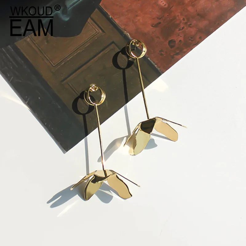 WKOUD EAM Jewelry / 2019 New Fashion Temperament Exaggerated Long Petals Drop Earrings Women's Accessories S#R80308
WKOUD EAM Jewelry / 2019 New Fashion Temperament Exaggerated Long Petals Drop Earrings Women's Accessories S#R80308