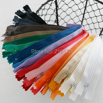 ROCOHANTI FREE SHIPPING Wholesale 30pcs/lot Diy handmade patchwork short nylon zipper small zip bag 15cm
ROCOHANTI FREE SHIPPING Wholesale 30pcs/lot Diy handmade patchwork short nylon zipper small zip bag 15cm