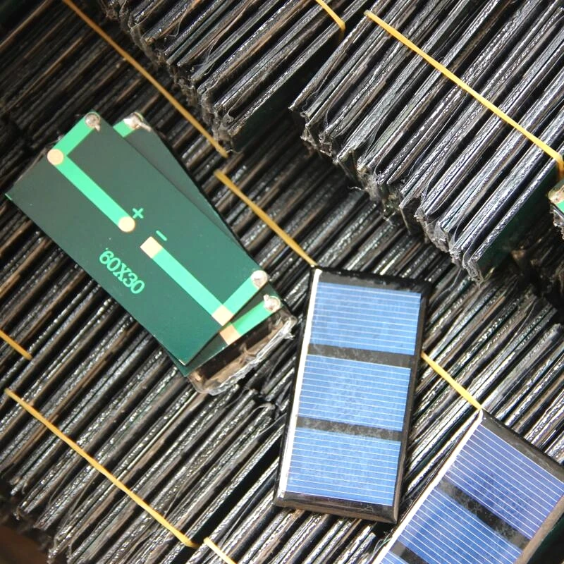 5pcs Mini Solar Panels 1.5V 130MA Solar Cells For DIY Scientific Experiment Toy LED Light Study 30*60MM Free Shipping
5pcs Mini Solar Panels 1.5V 130MA Solar Cells For DIY Scientific Experiment Toy LED Light Study 30*60MM Free Shipping