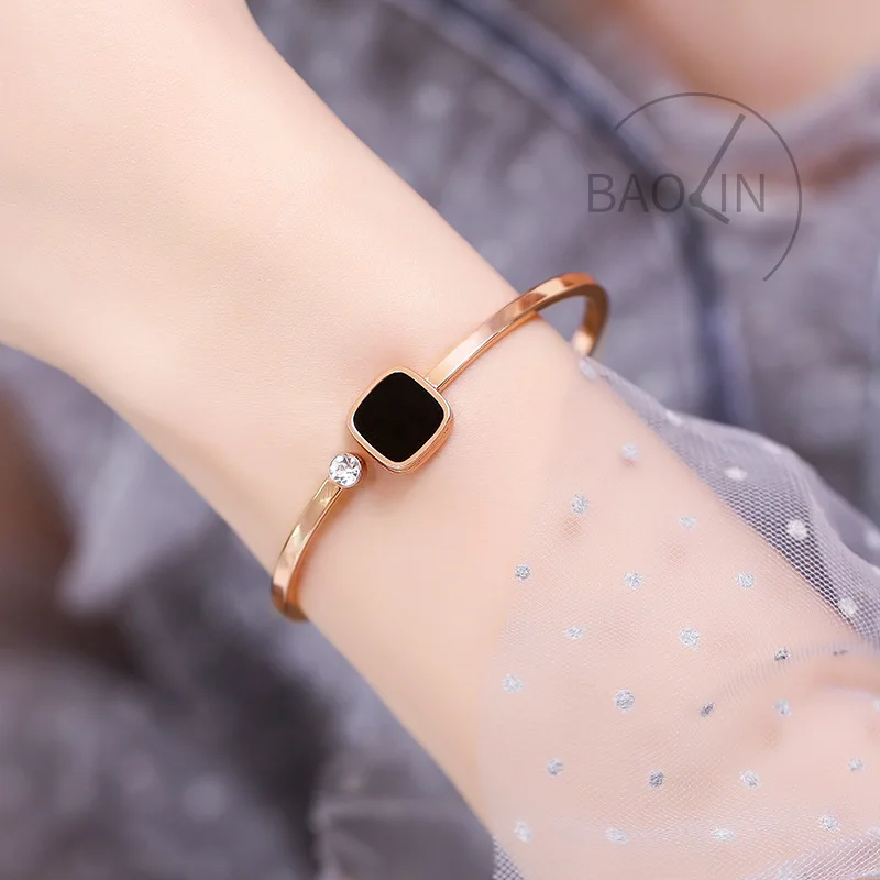 Watch Accessories Box Bracelet with Gifts Original Box Pedicle Minnie Box Silver Bracelet Box
Watch Accessories Box Bracelet with Gifts Original Box Pedicle Minnie Box Silver Bracelet Box