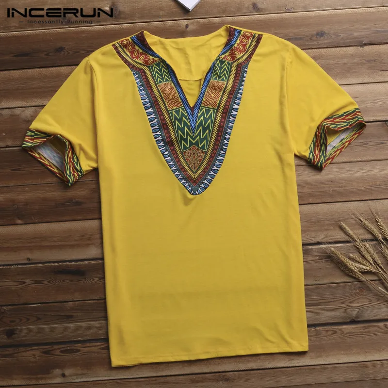 Streetwear Dashiki Arab T-shirt Men T Shirt V Neck Short Sleeve Tribal Succinct Camisa Hombre African Men Clothes Big Size 5XL
Streetwear Dashiki Arab T-shirt Men T Shirt V Neck Short Sleeve Tribal Succinct Camisa Hombre African Men Clothes Big Size 5XL