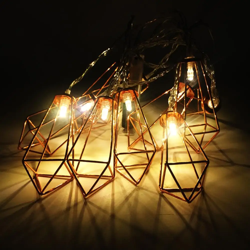 Retro iron Metal diamond LED Fairy string lights battery Christmas holiday wedding party home Decoration 10/20 Leds lantern chai
Retro iron Metal diamond LED Fairy string lights battery Christmas holiday wedding party home Decoration 10/20 Leds lantern chai