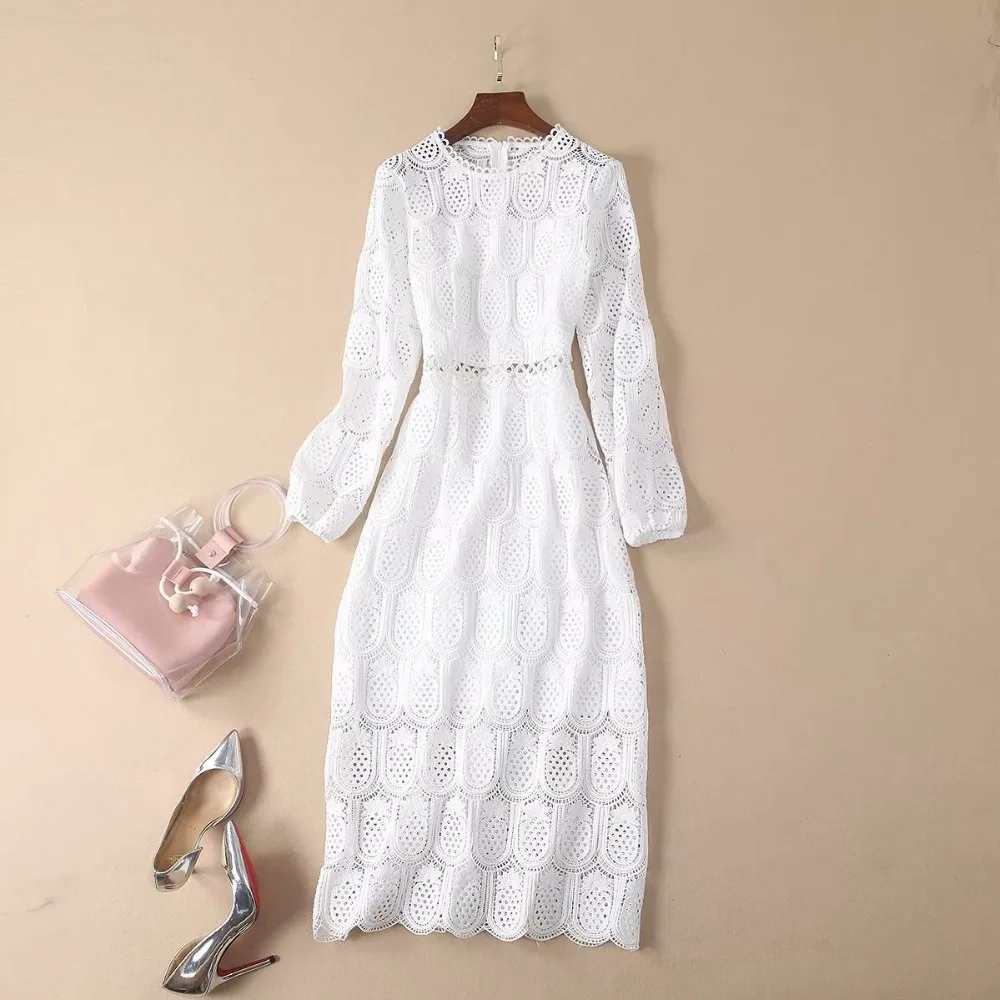 Runway Designer 2019 Spring Summer Dress High Quality Full Sleeve Elegant Embroidery Hollow Out White Midi Dress Robe Femme Ete
Runway Designer 2019 Spring Summer Dress High Quality Full Sleeve Elegant Embroidery Hollow Out White Midi Dress Robe Femme Ete