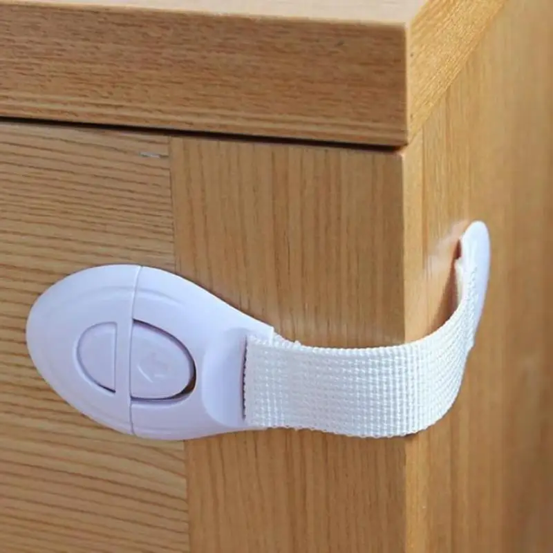 10pcs/Lot Kids Safety Care Plastic Locks Drawer Door Cabinet Cupboard Toilet Safety Locks Baby Strap Baby Safe Protection Props
10pcs/Lot Kids Safety Care Plastic Locks Drawer Door Cabinet Cupboard Toilet Safety Locks Baby Strap Baby Safe Protection Props