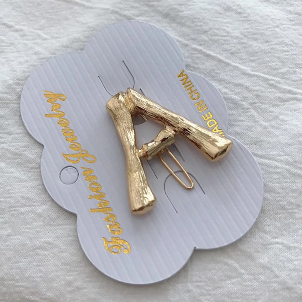 1pcs Retro Hairpins Letter Court Frog Buckle Hairpin Bangs Broken Alloy Simple Hair Clips Girls Headwear Funny Hairpins
1pcs Retro Hairpins Letter Court Frog Buckle Hairpin Bangs Broken Alloy Simple Hair Clips Girls Headwear Funny Hairpins
