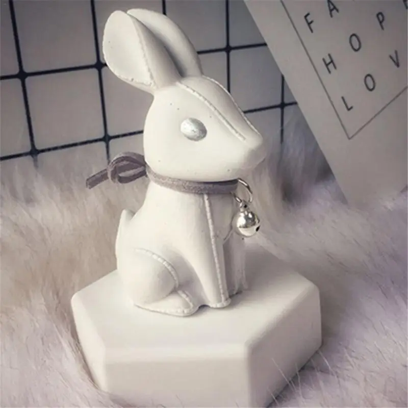 Craft 3D Rabbit Aromatherapy Gypsum Car Display Candle Gypsum Mold Cake Decoration DIY Silicone Mould
Craft 3D Rabbit Aromatherapy Gypsum Car Display Candle Gypsum Mold Cake Decoration DIY Silicone Mould