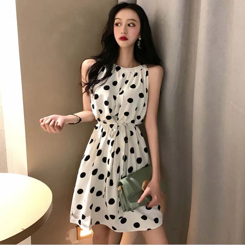 Lychee Girls Vintage Polka Dot Sleeveless Female Dress In Peas Lace Up Above Knee Loose Halter Loose Summer Spring Women Dress
Lychee Girls Vintage Polka Dot Sleeveless Female Dress In Peas Lace Up Above Knee Loose Halter Loose Summer Spring Women Dress
