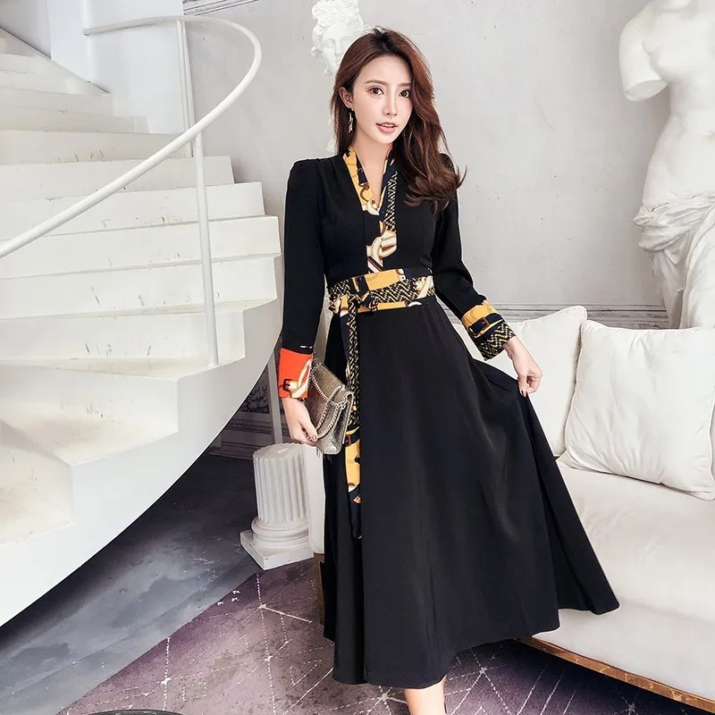 High Quality 2019 Spring New Women Black Vintage Printed Long Dresses V Neck Long Sleeve Slim Temperament Party Dress Vestidos
High Quality 2019 Spring New Women Black Vintage Printed Long Dresses V Neck Long Sleeve Slim Temperament Party Dress Vestidos