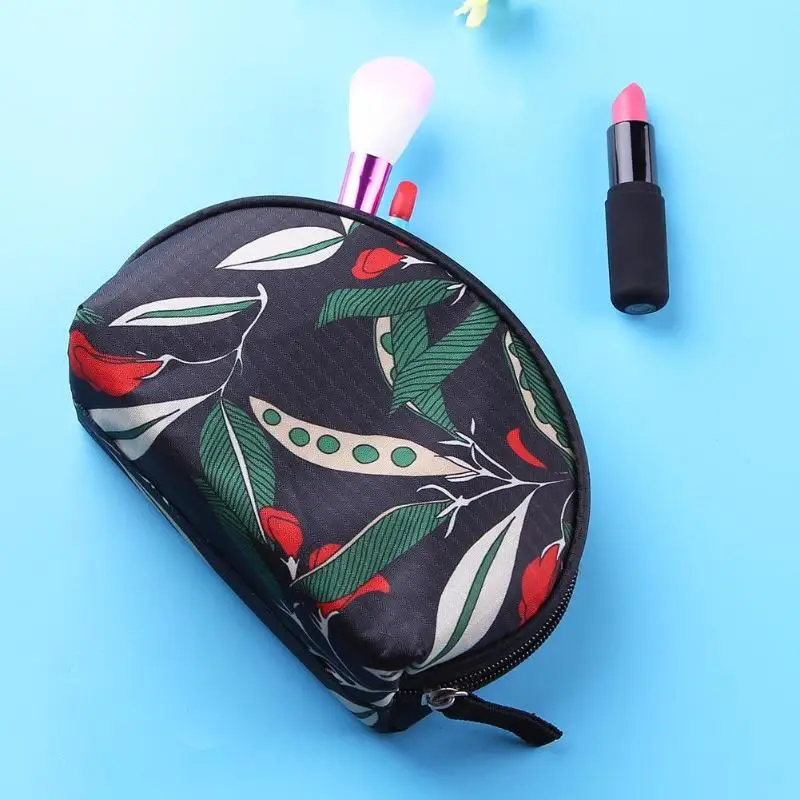 Women Makeup Bag With Floral Pattern Cute Cosmetics Pouch for Travel Ladies Pouch Women Cosmetic Bag Waterproof Tools Organizer
Women Makeup Bag With Floral Pattern Cute Cosmetics Pouch for Travel Ladies Pouch Women Cosmetic Bag Waterproof Tools Organizer
