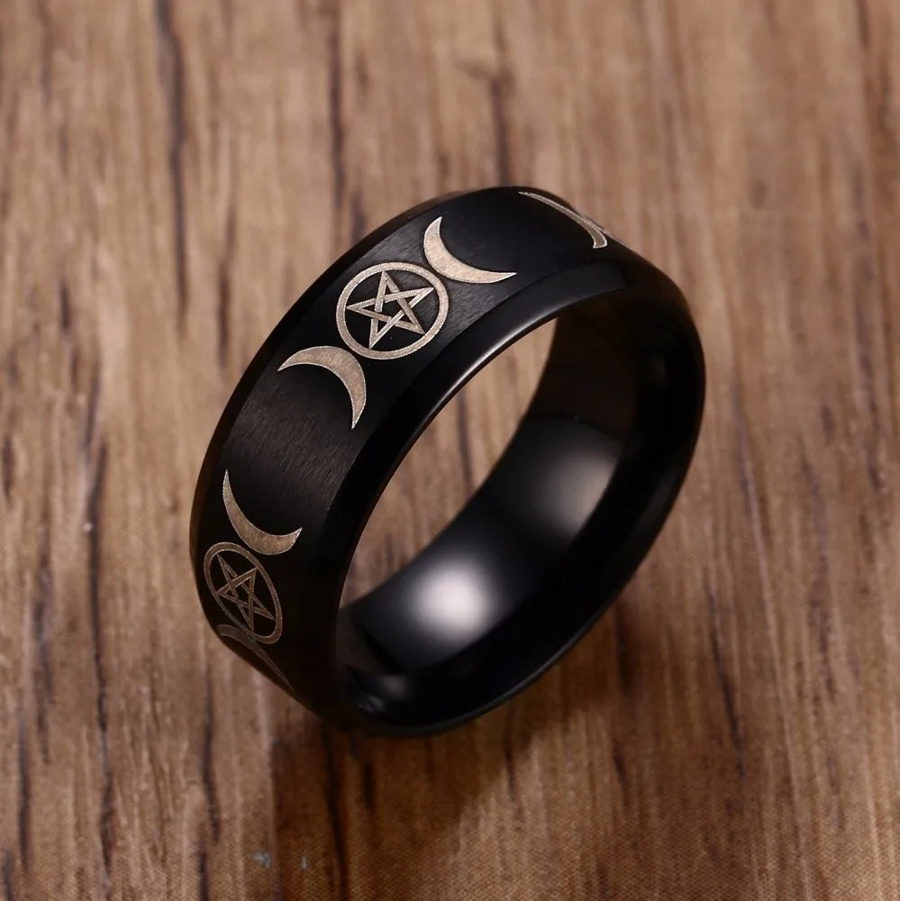Men's Triple Goddess Pentacle Ring 8MM Stainless Steel Crescent Moon and Pentagram Male Jewelry in Gold Silver Black Anel
Men's Triple Goddess Pentacle Ring 8MM Stainless Steel Crescent Moon and Pentagram Male Jewelry in Gold Silver Black Anel