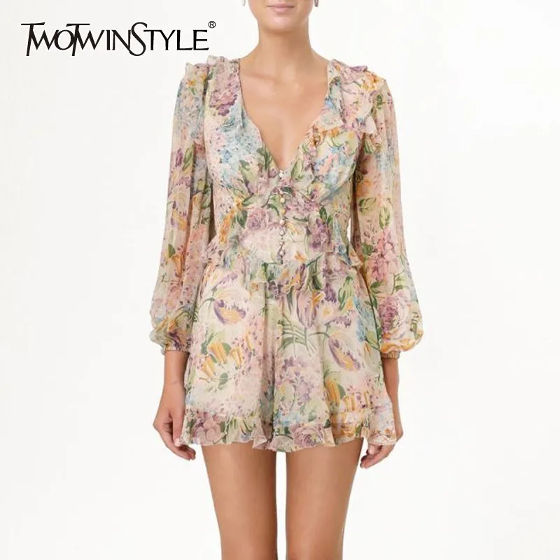TWOTWINSTYLE Print Vintage Women jumpsuit V Neck High Waist Long Sleeve Ruffles Women Clthiong Fashion 2019 Spring New Tide
TWOTWINSTYLE Print Vintage Women jumpsuit V Neck High Waist Long Sleeve Ruffles Women Clthiong Fashion 2019 Spring New Tide
