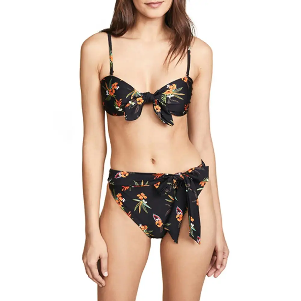 Mounchain 2019 New New Summer Women Bikini Floral Printing Front Knot Bra High Waist Shorts Bathing Suits Beachwear
Mounchain 2019 New New Summer Women Bikini Floral Printing Front Knot Bra High Waist Shorts Bathing Suits Beachwear