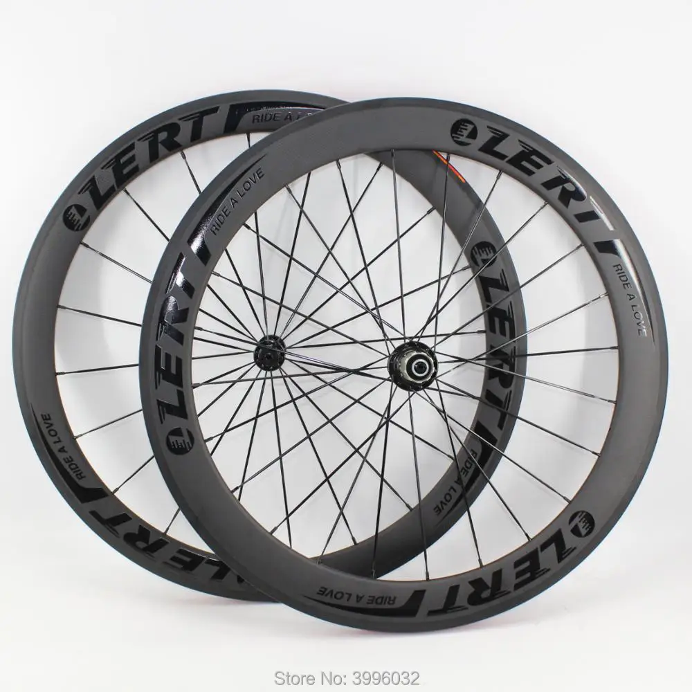 New LERT glossy black logo 50+60mm Road bike matte 3K full carbon fibre bicycle clincher tubular rims carbon wheelsets Free ship
New LERT glossy black logo 50+60mm Road bike matte 3K full carbon fibre bicycle clincher tubular rims carbon wheelsets Free ship