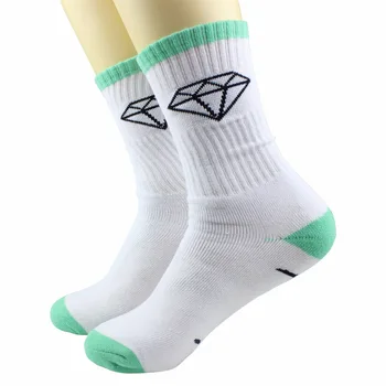 NEW DIAMOND Tall waist cotton socks high tide to help men and women casual socks towel socks skateboard
NEW DIAMOND Tall waist cotton socks high tide to help men and women casual socks towel socks skateboard