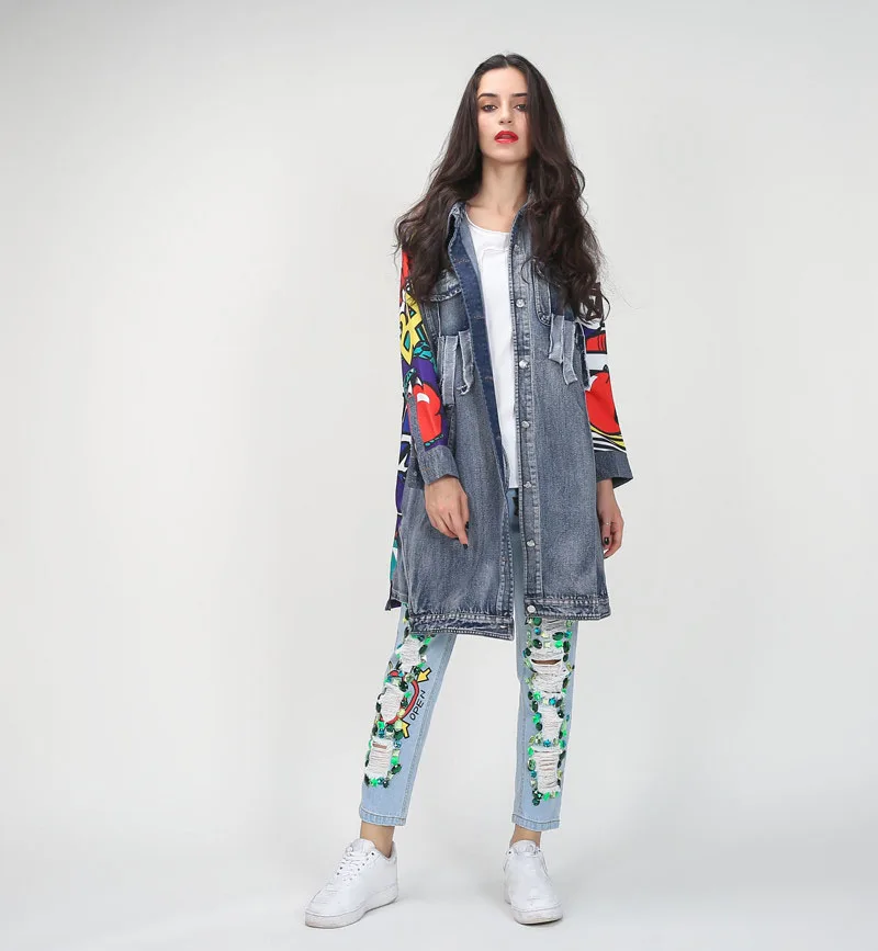 2019 New Spring Summer Women Lapel Long Sleeve Blue Coat Pattern Printed Loose Size Denim Jacket 
2019 New Spring Summer Women Lapel Long Sleeve Blue Coat Pattern Printed Loose Size Denim Jacket
