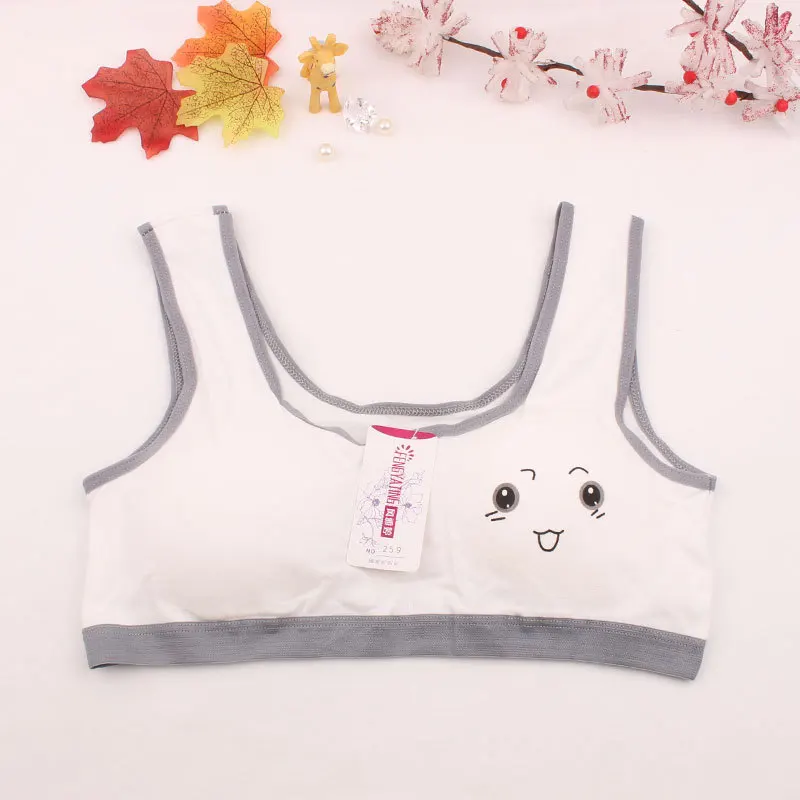 Children girls vest with pad cotton Steel-free bra student breathable tank with pad
Children girls vest with pad cotton Steel-free bra student breathable tank with pad