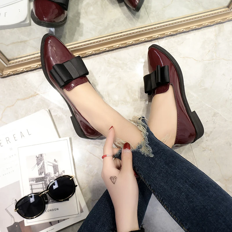 Women Shoes Spring Autumn Bowtie Loafers Patent Leather Elegant Low Heels Slip on Footwear Female Pointed Toe Thick Heel Flats
Women Shoes Spring Autumn Bowtie Loafers Patent Leather Elegant Low Heels Slip on Footwear Female Pointed Toe Thick Heel Flats