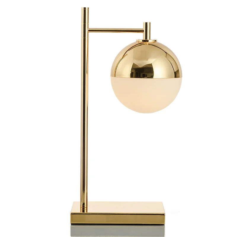 Postmodern creative glass ball gold table lamp Nordic model room soft study bedroom bedside table lamp classic table lamp
Postmodern creative glass ball gold table lamp Nordic model room soft study bedroom bedside table lamp classic table lamp