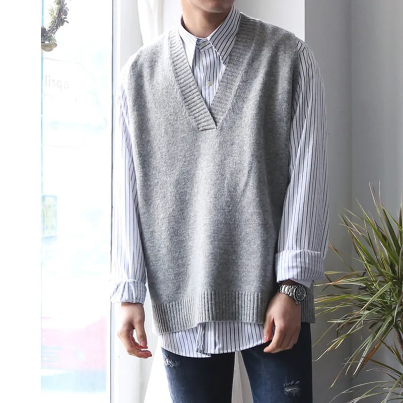 Men's Sweater Vest 2019 Spring New Loose Solid Color V-neck Pullover Wool Vest Vest Couple Youth Jacket Casual Men's Clothing
Men's Sweater Vest 2019 Spring New Loose Solid Color V-neck Pullover Wool Vest Vest Couple Youth Jacket Casual Men's Clothing
