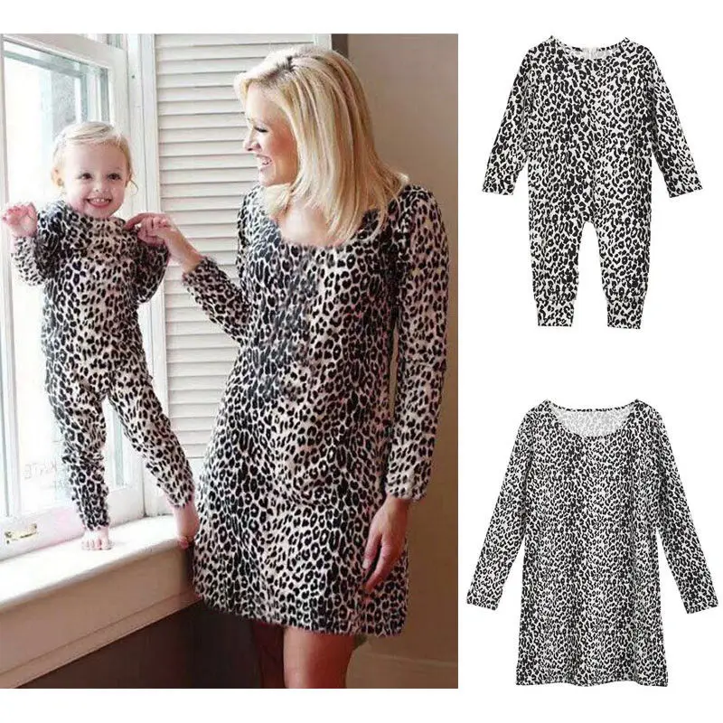 Family Matching Women Kids Girls Leopard Print Casual Dress Top Baby Girl Clothes Jumpsuit Baby Romper Bodysuit Outfits New
Family Matching Women Kids Girls Leopard Print Casual Dress Top Baby Girl Clothes Jumpsuit Baby Romper Bodysuit Outfits New