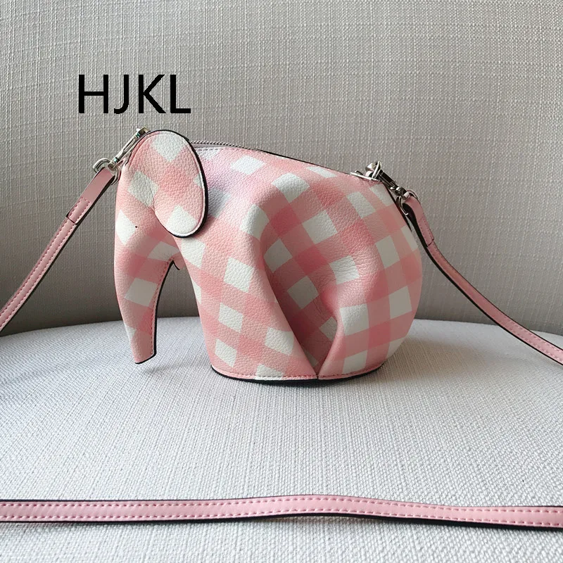 Animal Series Elephant Handbag Women Shoulder Bag Slanting Hand Luxury Designer Mini Small Package Real Leather Girl Clutch Bag
Animal Series Elephant Handbag Women Shoulder Bag Slanting Hand Luxury Designer Mini Small Package Real Leather Girl Clutch Bag