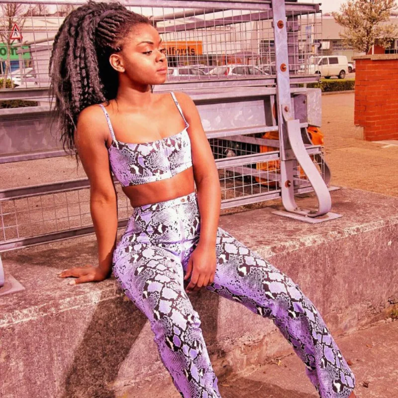 sexy snake print 2 piece set women clothes summer set crop top women backless suspender two piece set top and pants streetwear
sexy snake print 2 piece set women clothes summer set crop top women backless suspender two piece set top and pants streetwear