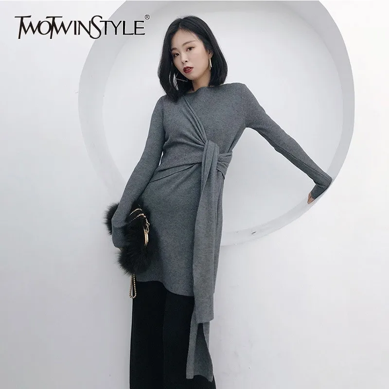TWOTWINSTYLE Knitting Pullover Tops Female O Neck Long Sleeve Bandage Side Split Sweater Women Casual Fashion 2019 Spring New
TWOTWINSTYLE Knitting Pullover Tops Female O Neck Long Sleeve Bandage Side Split Sweater Women Casual Fashion 2019 Spring New
