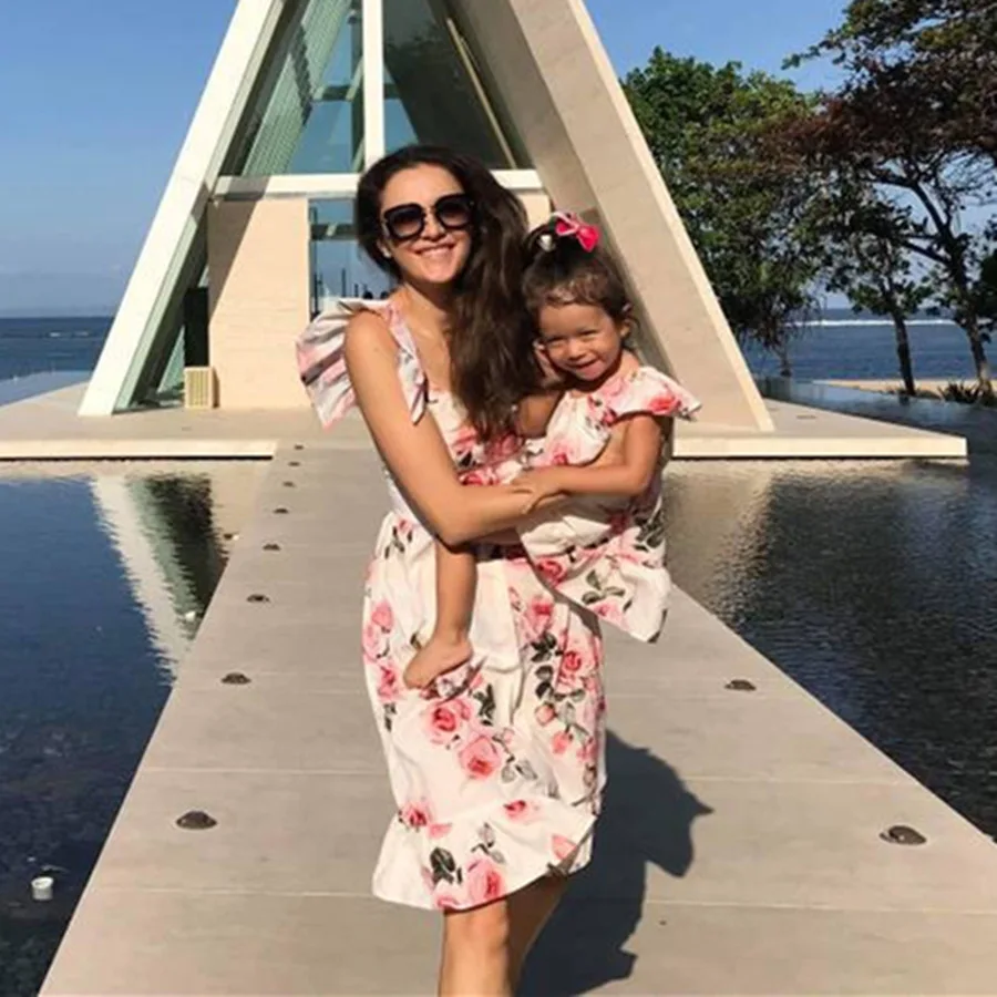 2019 Hot Sale Casual Summer Mommy And Me Clothes Sleeveless Print Beach Sexy Dresses Mom And Daughter Dress 8909
2019 Hot Sale Casual Summer Mommy And Me Clothes Sleeveless Print Beach Sexy Dresses Mom And Daughter Dress 8909