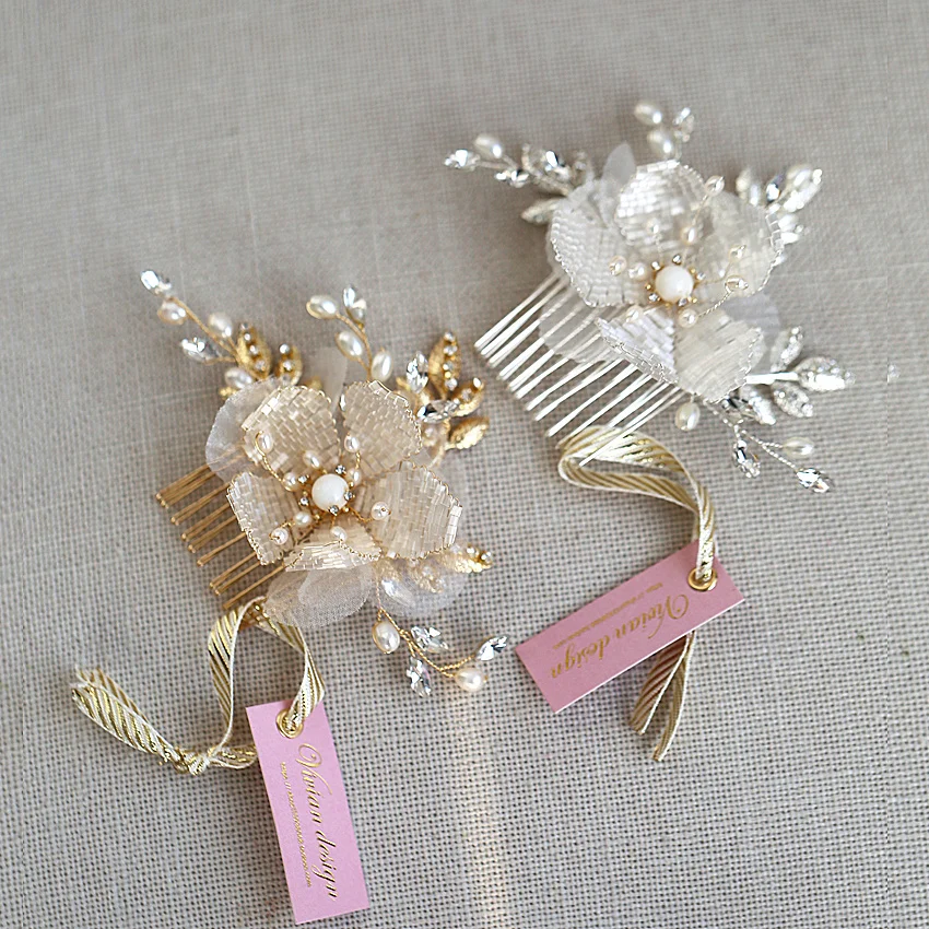 Handmade Gold Leaf Flower Pearl Beaded Hair Comb Tiaras Bridal Jewelry Women Bride Crystal Head Piece Wedding Accessories u351
Handmade Gold Leaf Flower Pearl Beaded Hair Comb Tiaras Bridal Jewelry Women Bride Crystal Head Piece Wedding Accessories u351