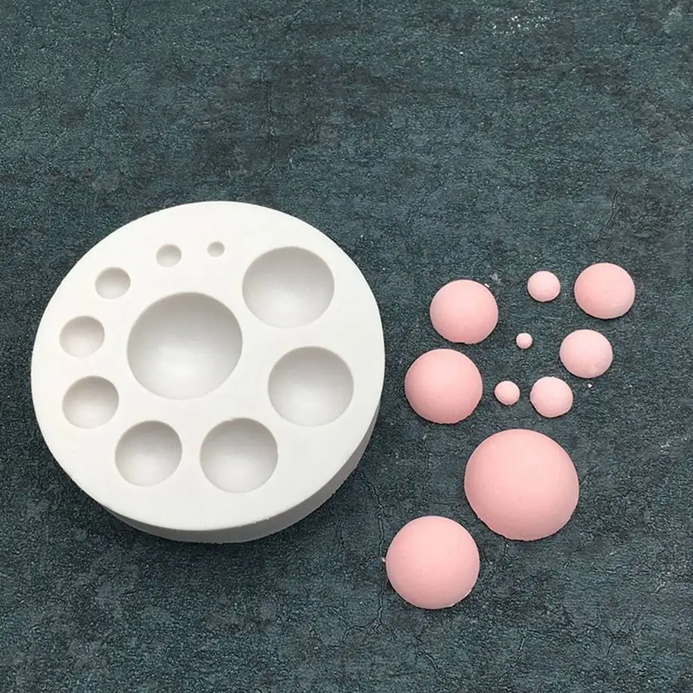 Newest 2019 Circle Silicone Mold Sugar Craft Round Fondant Mold Cake Non-Toxic Chocolate Mould Decorating Tools
Newest 2019 Circle Silicone Mold Sugar Craft Round Fondant Mold Cake Non-Toxic Chocolate Mould Decorating Tools