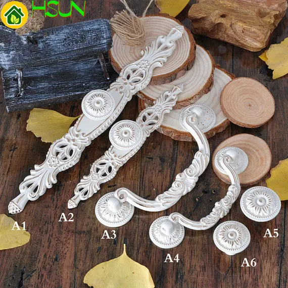 Chic Drawer Knobs Drawer Pull Handle Cabinet Handle Drop Pulls Kitchen Door Knobs Pulls Decorative Furniture Hardware
Chic Drawer Knobs Drawer Pull Handle Cabinet Handle Drop Pulls Kitchen Door Knobs Pulls Decorative Furniture Hardware