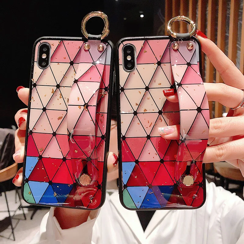 Colorful Grid Wrist Strap Case For Iphone X XR 6 6S 8 7 Plus Bing Gold Foil Soft TPU Cover For Iphone XS Max Luxury Stand Coque
Colorful Grid Wrist Strap Case For Iphone X XR 6 6S 8 7 Plus Bing Gold Foil Soft TPU Cover For Iphone XS Max Luxury Stand Coque