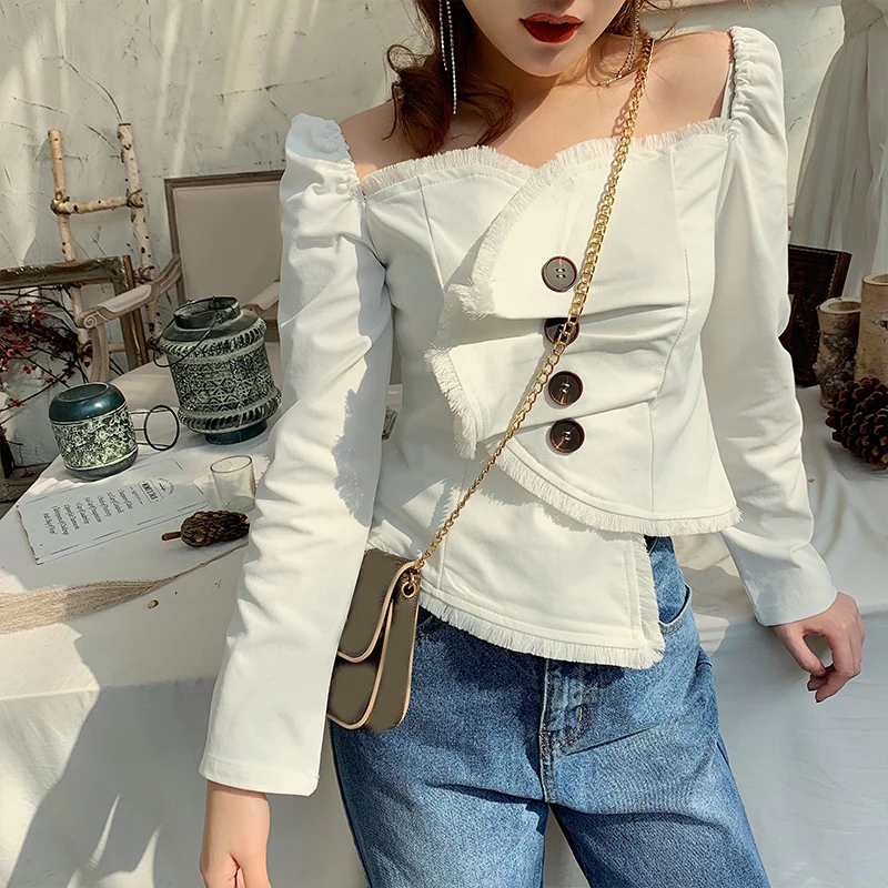 LANMREM 2019 New Spring Irregular Blouse Single Row Multi-button Slash Neck Straight Long Sleeve Short Type Shirt Fashion QF068
LANMREM 2019 New Spring Irregular Blouse Single Row Multi-button Slash Neck Straight Long Sleeve Short Type Shirt Fashion QF068