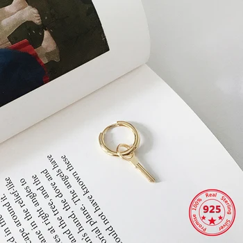 1pc Korea New Style 925 Sterling Silver Earrings for Women Simple Fashion Chic Gold Key Hoop Earrings Jewelry 
1pc Korea New Style 925 Sterling Silver Earrings for Women Simple Fashion Chic Gold Key Hoop Earrings Jewelry