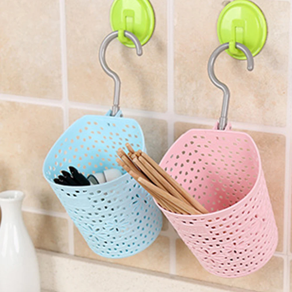 1 pcs Portable Wall Hanging Storage Shower Basket Useful Plastic Bathroom Caddy Basket Kitchen Drain Box Holder Organizer Racks
1 pcs Portable Wall Hanging Storage Shower Basket Useful Plastic Bathroom Caddy Basket Kitchen Drain Box Holder Organizer Racks
