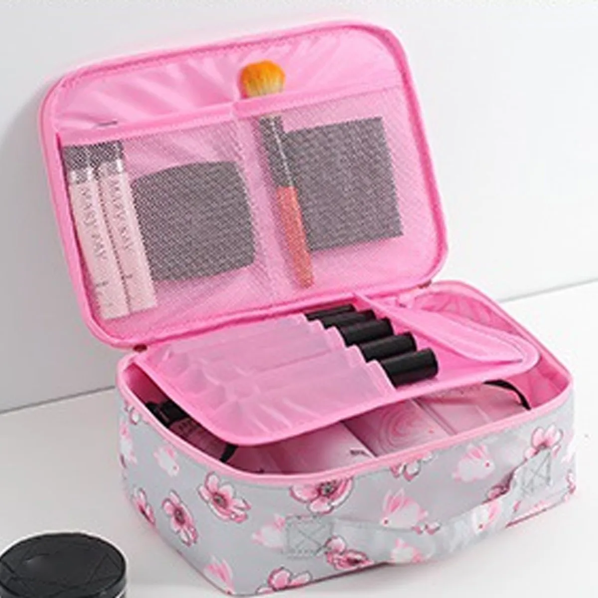 Portable Outdoor Travel Storage Bag Multi-function Packaging Hand Cosmetics Beauty Makup Bag Waterproof Large Capacity
Portable Outdoor Travel Storage Bag Multi-function Packaging Hand Cosmetics Beauty Makup Bag Waterproof Large Capacity