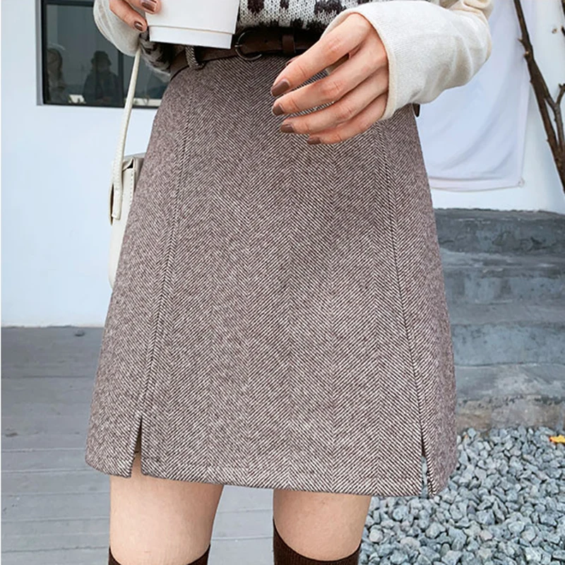 Solid A-Line Japanese Kawaii Mini Skirt Women Student Empire School Uniform Skirts Winter Office Lady Sashes Above Knee Skirt
Solid A-Line Japanese Kawaii Mini Skirt Women Student Empire School Uniform Skirts Winter Office Lady Sashes Above Knee Skirt