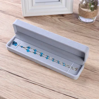 1pc Necklace Storage Box Gift Box Jewelry Organizer for Brooches Bracelets Watches Earrings Hair Clips Pendants
1pc Necklace Storage Box Gift Box Jewelry Organizer for Brooches Bracelets Watches Earrings Hair Clips Pendants