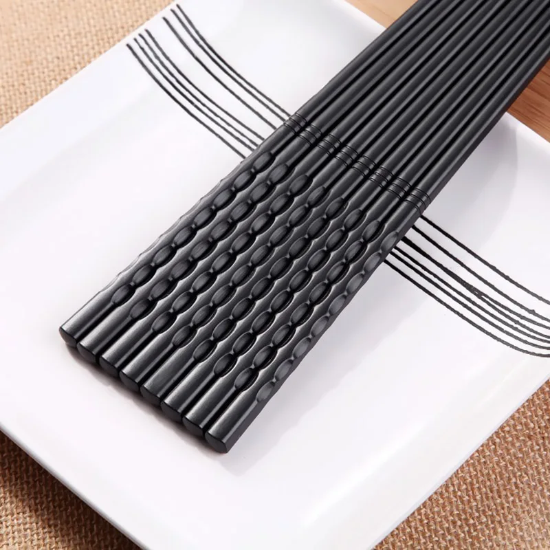 1Pair Portable Sushi Chop Sticks Chinese Chopstick Learner Gifts Set Exquisite Non-Slip Kitchen Accessorie
1Pair Portable Sushi Chop Sticks Chinese Chopstick Learner Gifts Set Exquisite Non-Slip Kitchen Accessorie