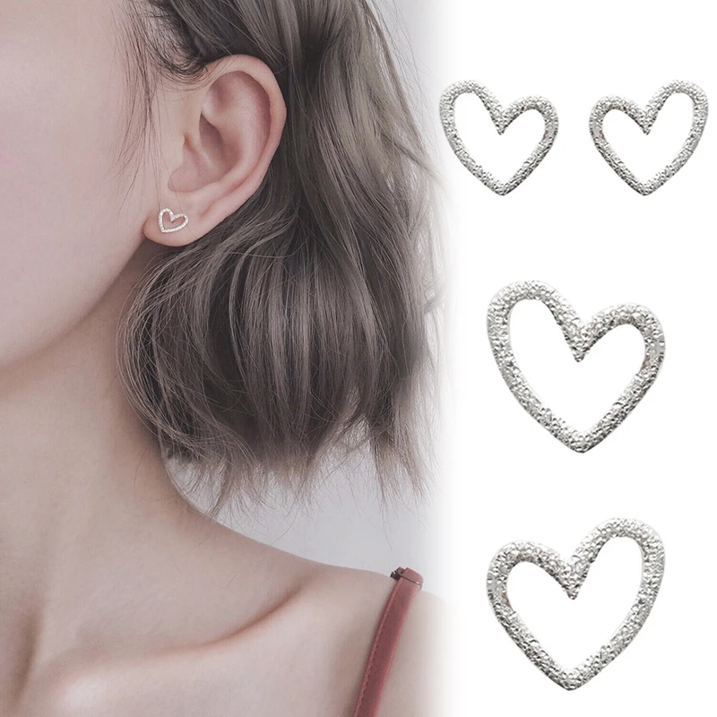 Free Shipping Unique 2018 Allergy Free Silvery Handmade Dull Polish Hollow Heart Stud Earrings 1Pair Exquisite High Qualityl
Free Shipping Unique 2018 Allergy Free Silvery Handmade Dull Polish Hollow Heart Stud Earrings 1Pair Exquisite High Qualityl