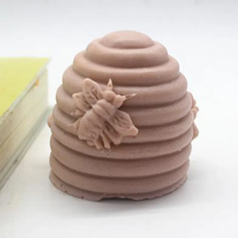 1 Pcs Cartoon Silicone Beehive Molds Candle Soap 3D Bee Cake Mold Moulds Honeycomb Bee DIY Candle Silicone Mold Cake Tools
1 Pcs Cartoon Silicone Beehive Molds Candle Soap 3D Bee Cake Mold Moulds Honeycomb Bee DIY Candle Silicone Mold Cake Tools