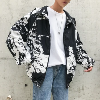 2019 Men's New Pattern Sunscreen Clothes Outerwear Printing Hat Streetwear Brand Bomber Jacket Male Loose Coats Big Size M-3XL
2019 Men's New Pattern Sunscreen Clothes Outerwear Printing Hat Streetwear Brand Bomber Jacket Male Loose Coats Big Size M-3XL