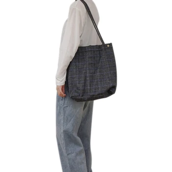 Winter Women Canvas Shoulder Bag Ladies Vintage Tartan Handbags Female Fashion Plaid Tote Cloth Bags For Preppy Girl
Winter Women Canvas Shoulder Bag Ladies Vintage Tartan Handbags Female Fashion Plaid Tote Cloth Bags For Preppy Girl