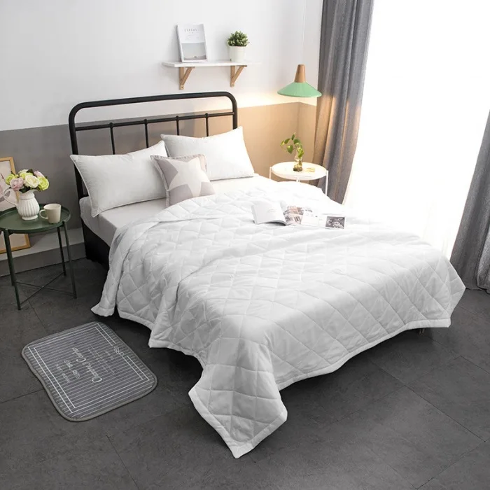 New Solid pink white Bedspread Summer Quilt Blanket Comforter Bed Cover Quilting Home Textiles Suitable for Children adult28
New Solid pink white Bedspread Summer Quilt Blanket Comforter Bed Cover Quilting Home Textiles Suitable for Children adult28