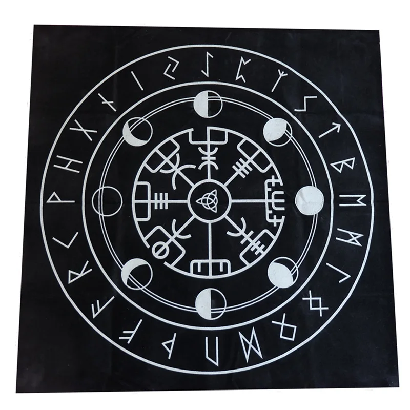 Tarot Pagan Altar cloth Black flannel tablecloth Divination tablecloth 49*49cm
Tarot Pagan Altar cloth Black flannel tablecloth Divination tablecloth 49*49cm