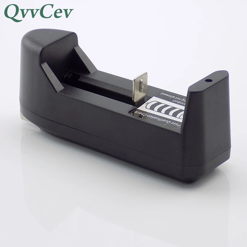 4.2V 500ma 18650 Battery Charger for LED Flashlight Fits for Portable Torch Flash light Rechargeable Battery adapter EU plug
4.2V 500ma 18650 Battery Charger for LED Flashlight Fits for Portable Torch Flash light Rechargeable Battery adapter EU plug