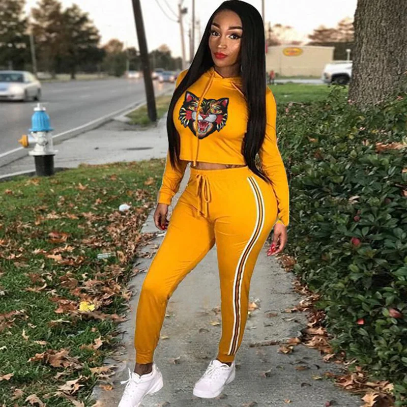 2 TWO PIECE SET Hooded Top Jogger Pants Women Pullover Tracksuit Tiger Head Pattern Print Female Sweat Suits Yellow Costume 2pcs
2 TWO PIECE SET Hooded Top Jogger Pants Women Pullover Tracksuit Tiger Head Pattern Print Female Sweat Suits Yellow Costume 2pcs