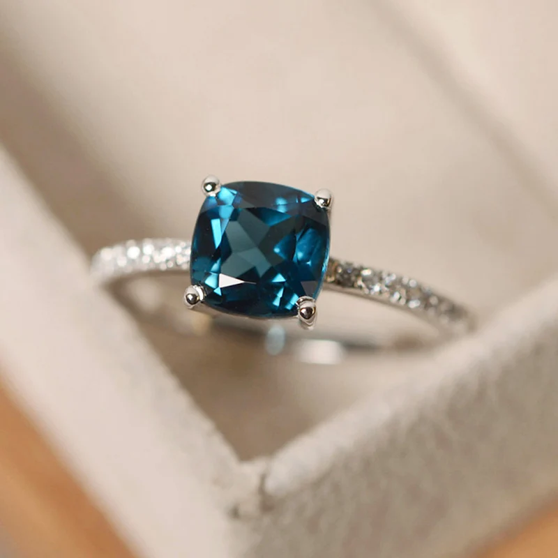 Party Size6,7,8,9,10 1PC Colors Ring Women Big Square Stone Silver Valentines Gift Engagement Blue Crystal Green Wedding Zircon
Party Size6,7,8,9,10 1PC Colors Ring Women Big Square Stone Silver Valentines Gift Engagement Blue Crystal Green Wedding Zircon