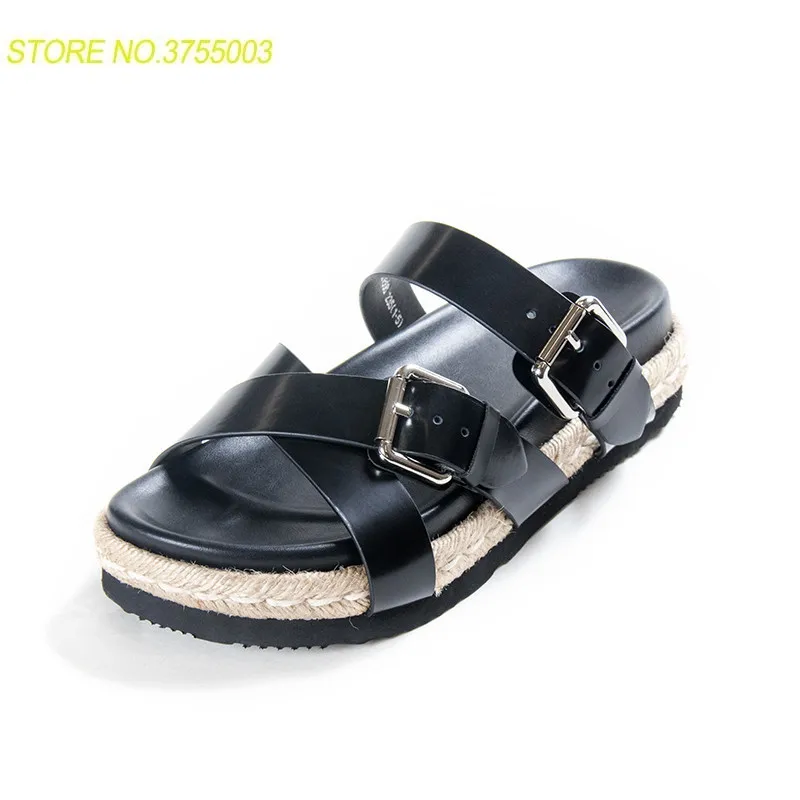 

Fashionable genuine leather Summer Women Slides flat Heels flip flop rivets studded Casual cosy Beach Slippers Zapatos