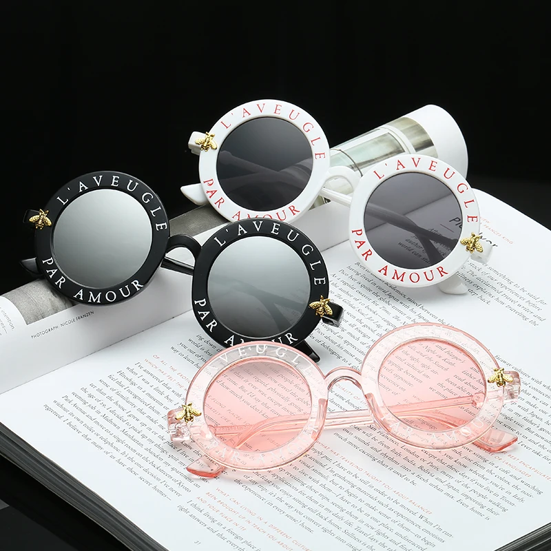 Oulylan Retro Round Sunglasses Women Brand Designer Vintage Clear Mirror Shades Sun Glasses Men
Oulylan Retro Round Sunglasses Women Brand Designer Vintage Clear Mirror Shades Sun Glasses Men